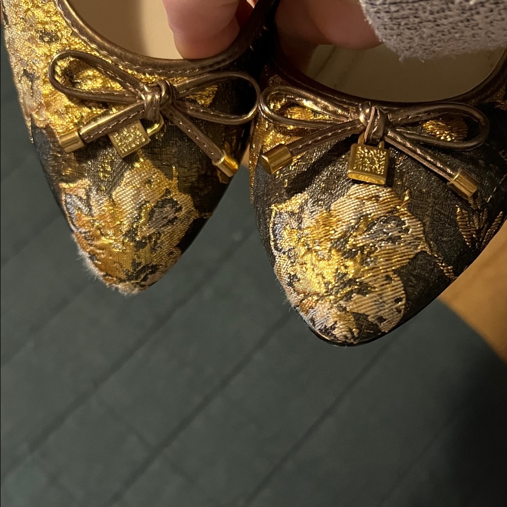 Anne Klein Ovi Flats Gold Brown Metallic Brocade Fabric - Picture 7 of 10